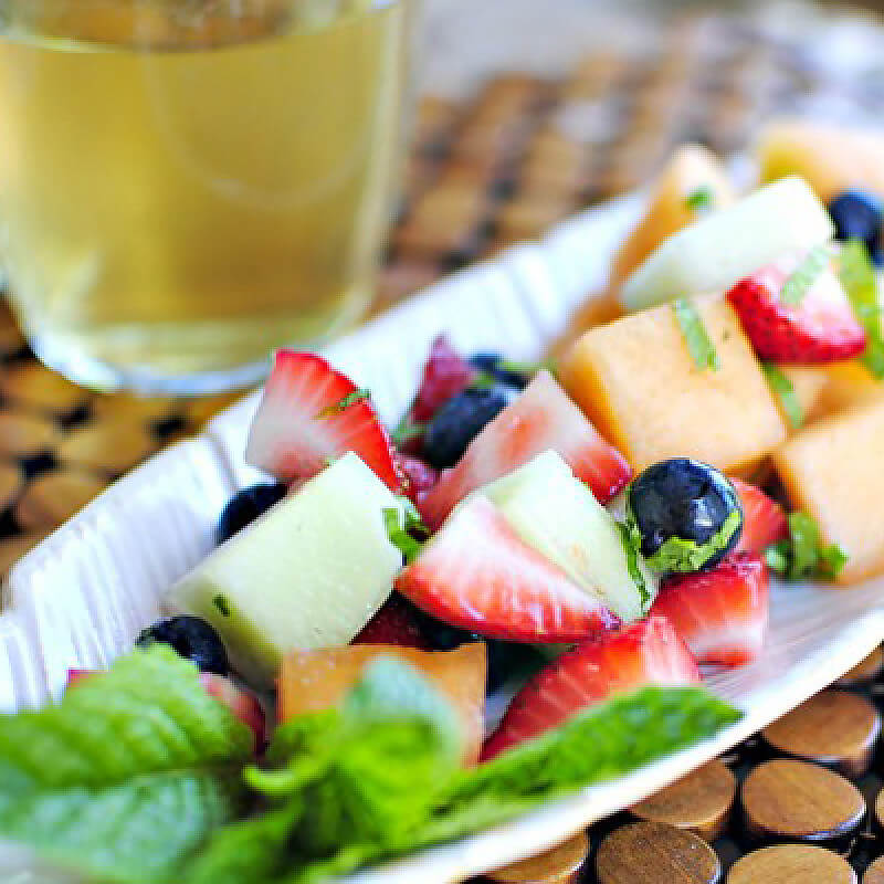 Chilled Fruit in Wine Sauce